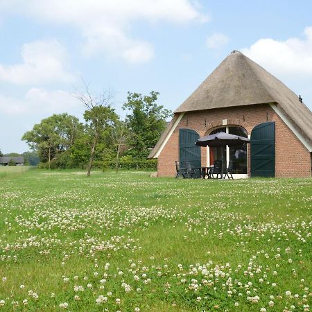 Monumental Farm In The Ash Landscape Villa Geesteren  Екстериор снимка